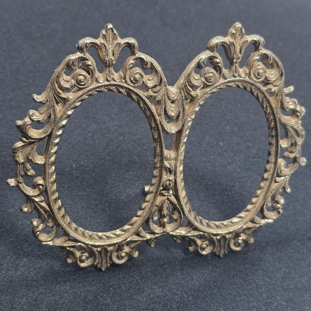 Vintage Ornate Gold Tone Metal Double Oval Picture Frame Rococo Style 2x3